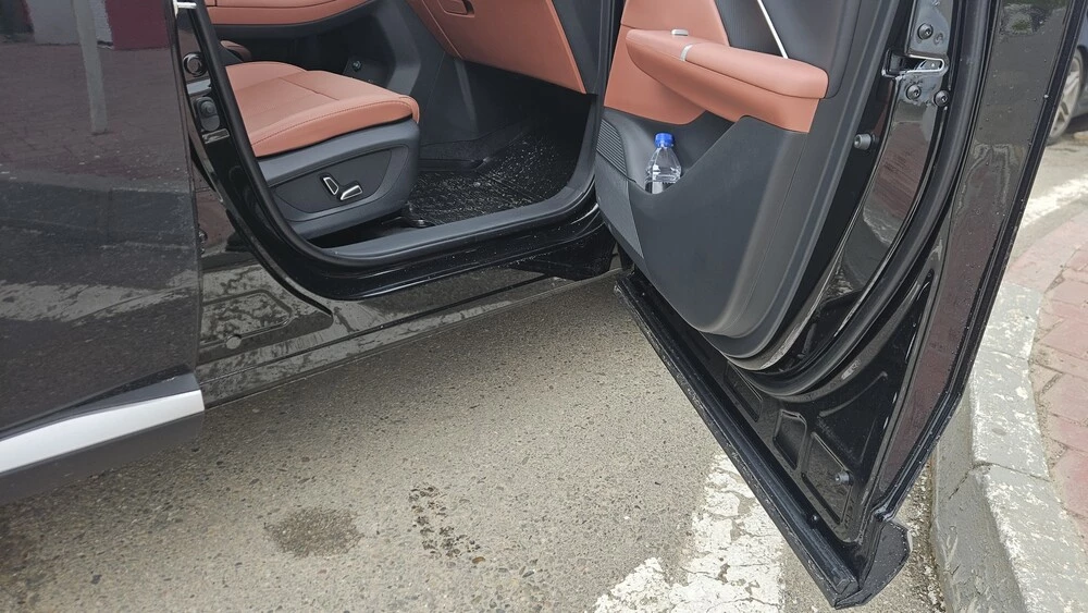 Changan Uni-S AWD полноприводный тест двери пороги