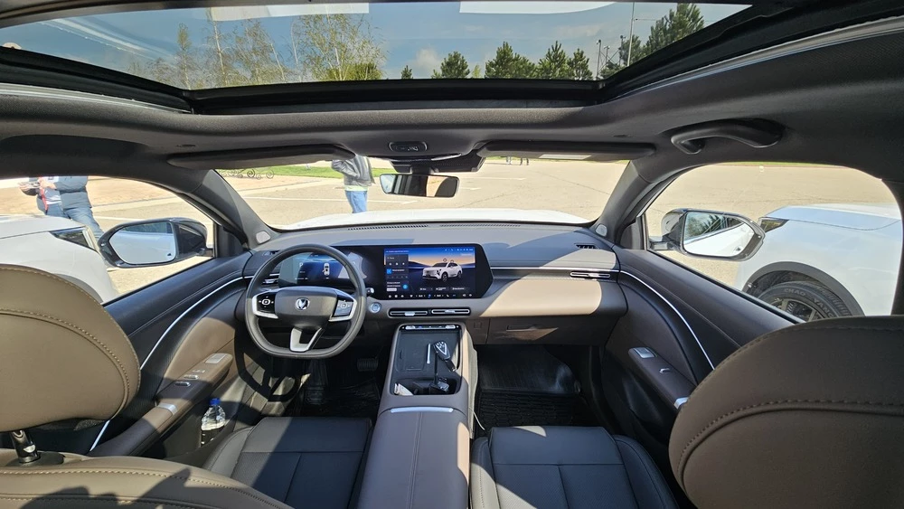 Changan Uni-S AWD полноприводный тест салон интерьер