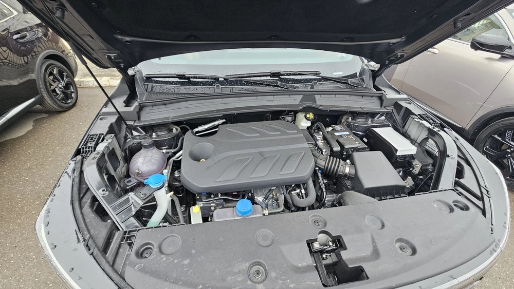 Changan Uni-S AWD полноприводный тест капот мотор двигатель