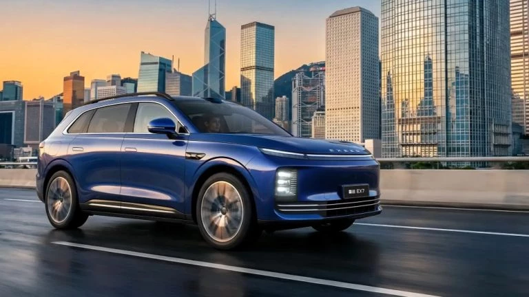 кроссовер exeed ex7 сбоку спереди 2026 старт продаж