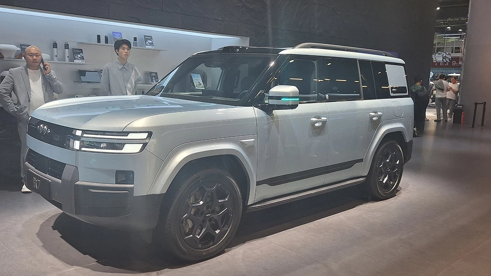 пекинский автосалон в пекине 2026 fang cheng bao ti7