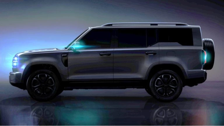 Новый внедорожник Haval H10 анонсировали в Китае сбоку серый тизер