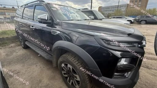 JAC JS9 в России шпионские фото сбоку спереди