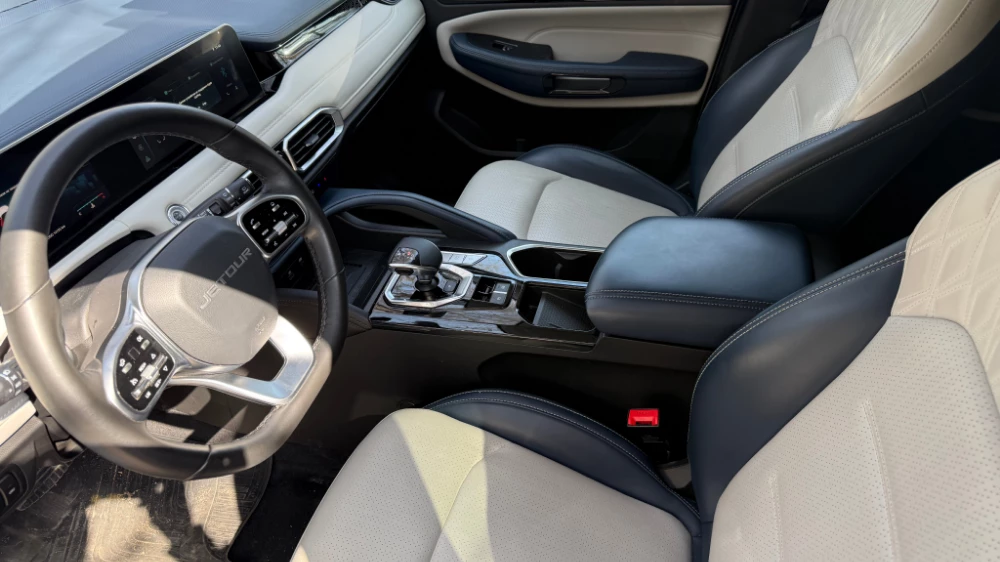 jetour x50 в казахстане тест салон интерьер сиденья первый ряд