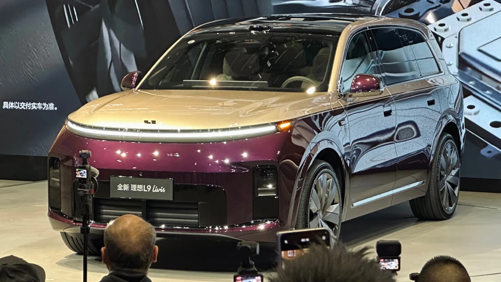 Li Auto L9 Livis и другие премьеры Пекина кроссовер сбоку спереди пекинский автосалон