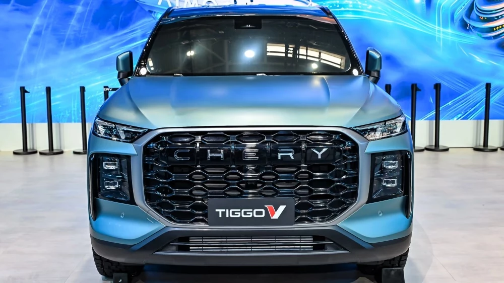 кроссовер chery tiggo v в Пекине спереди