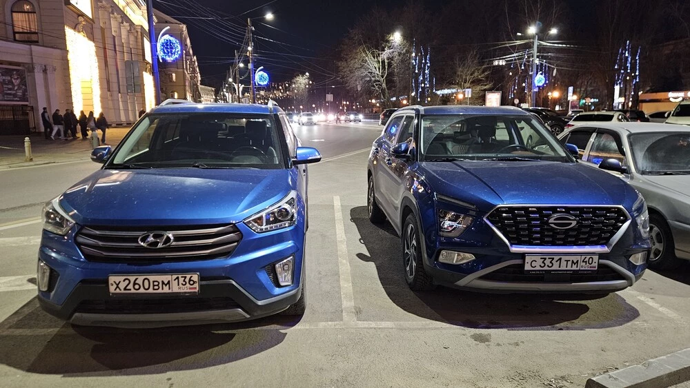 Solaris HC Hyundai Creta спереди вместе рядом