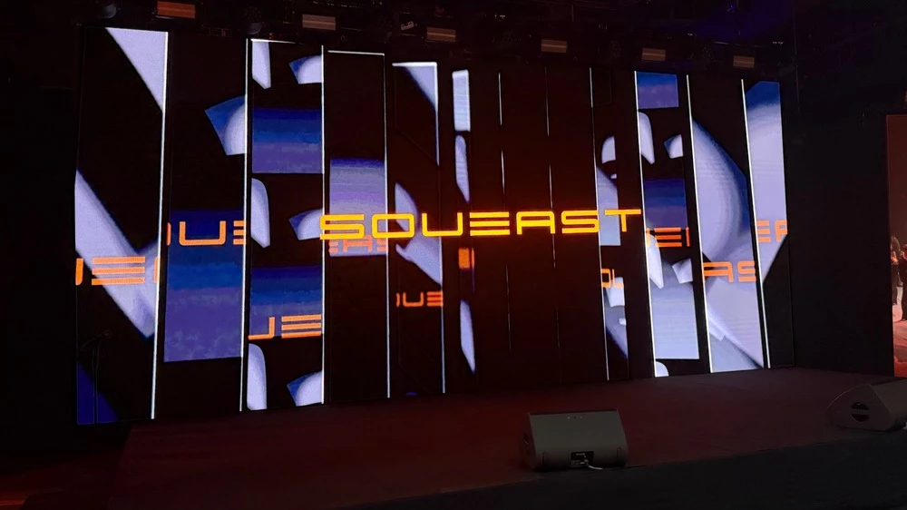 Soueast презентация в Казахстане логотип