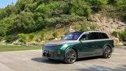 li auto l9 кроссовер сбоку спереди новое поколение