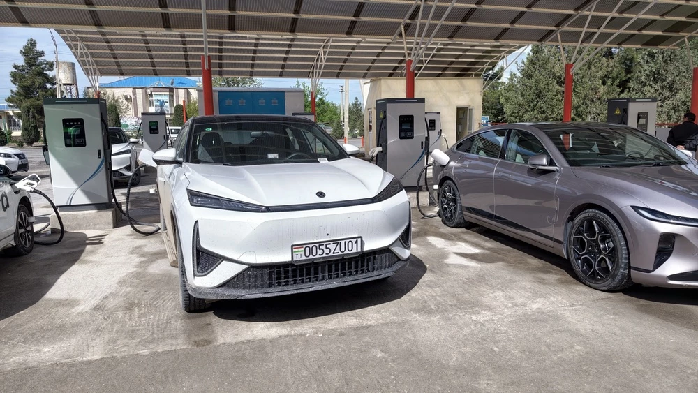 Dongfeng Aeolus L7 зарядка тест таджикистан