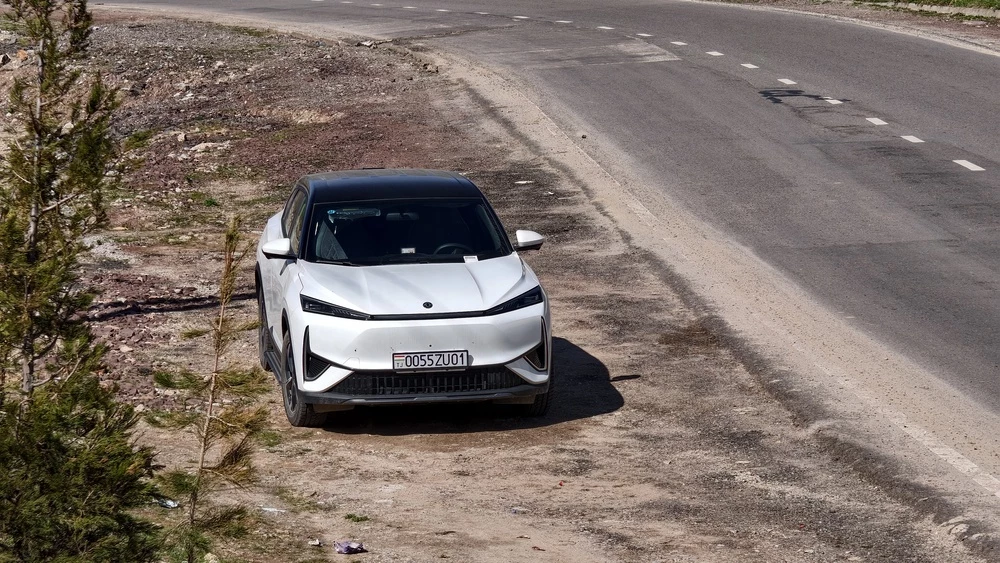 Dongfeng Aeolus L7 тест спереди
