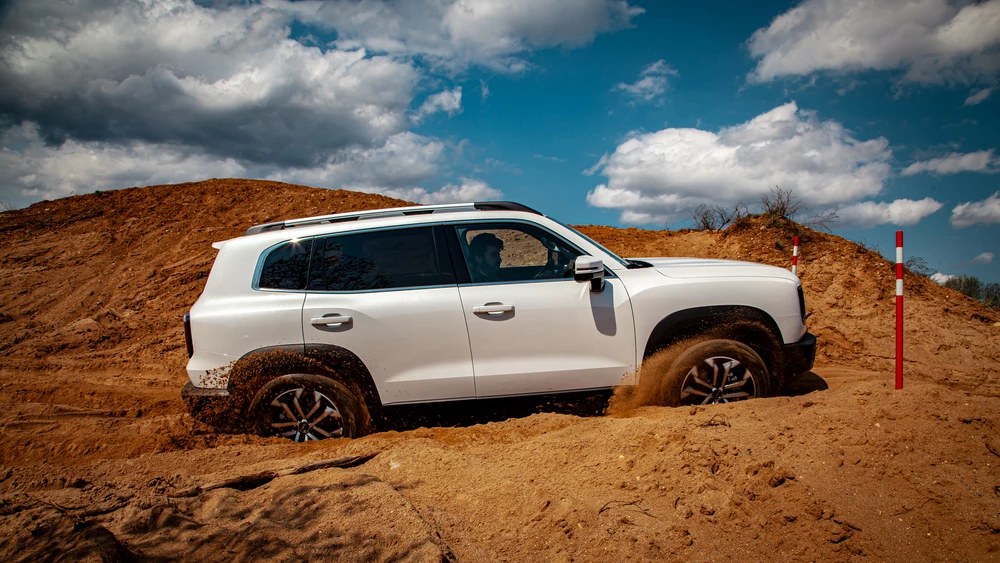 Haval Dargo обновленный 2026 тест сбоку бездорожье полный привод