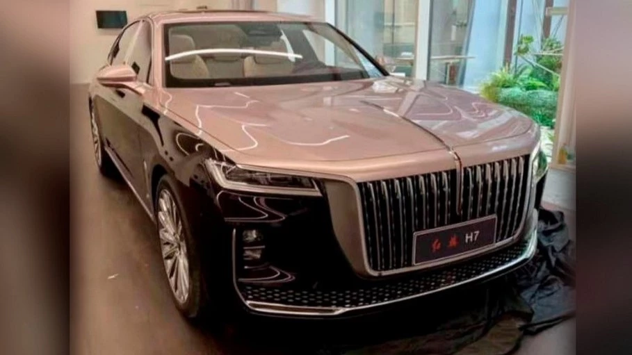 Седан Hongqi H7 второго поколения H9 2020 год