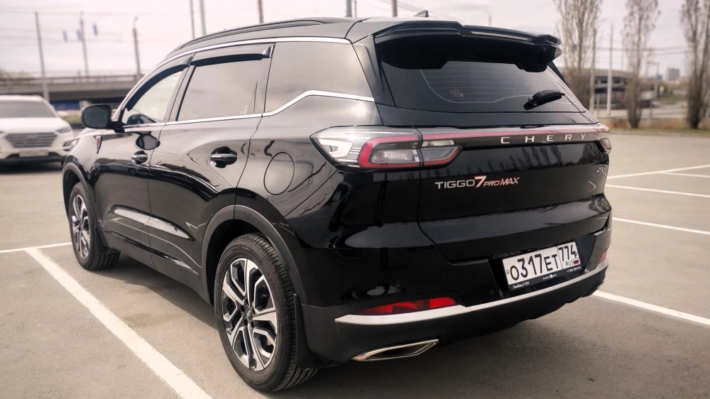 кроссовер chery tiggo 7 pro max сзади сбоку