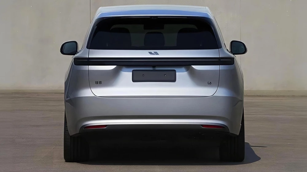 кроссовер li auto l6 сзади 2026