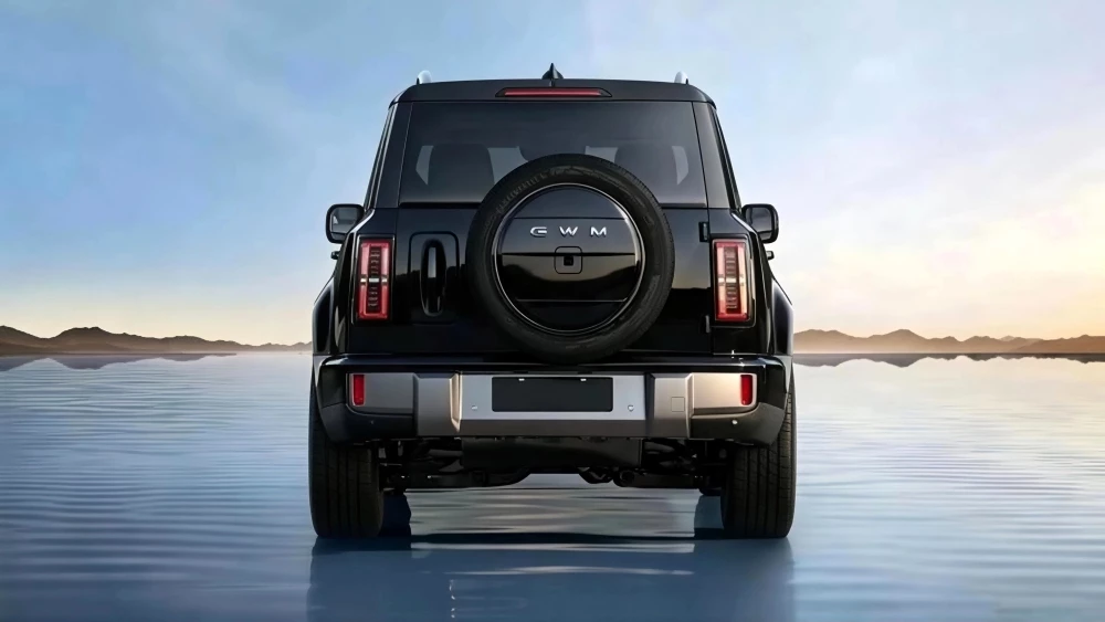 флагманский кроссовер haval gwm h10 сзади