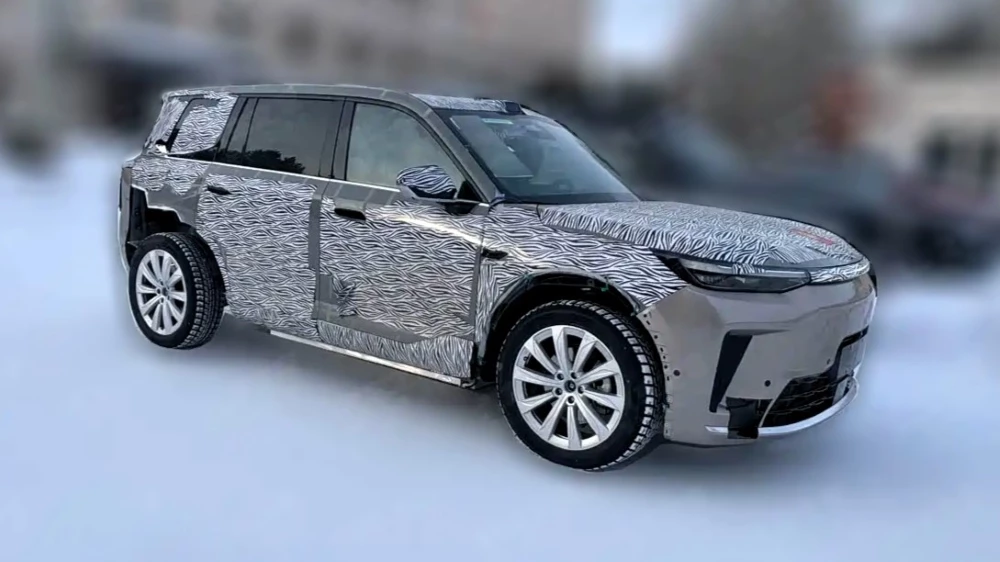 удлиненный gac s9l кроссовер в китае спереди сбоку