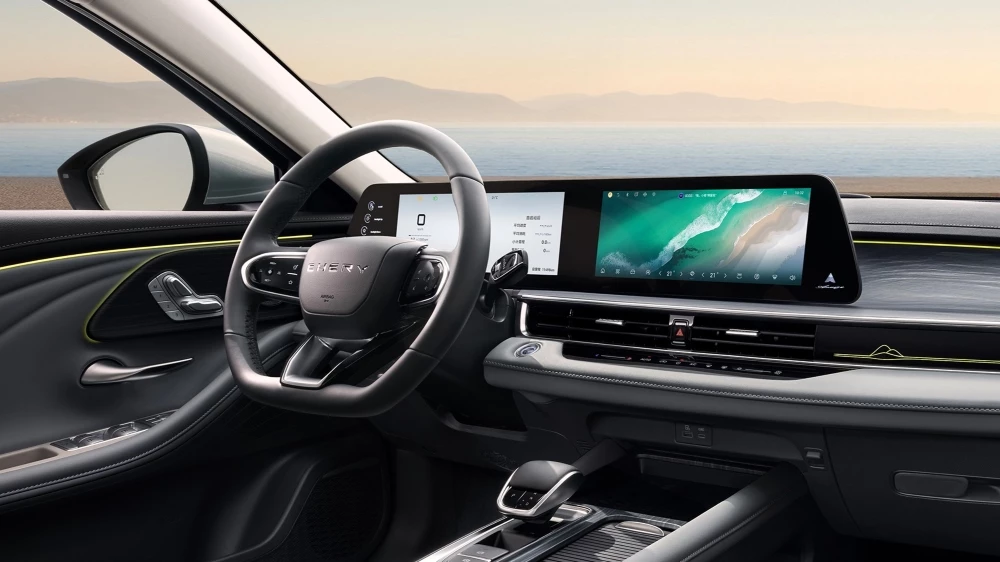 chery arrizo 8 2.0 обновленный седан 2026 салон интерьер