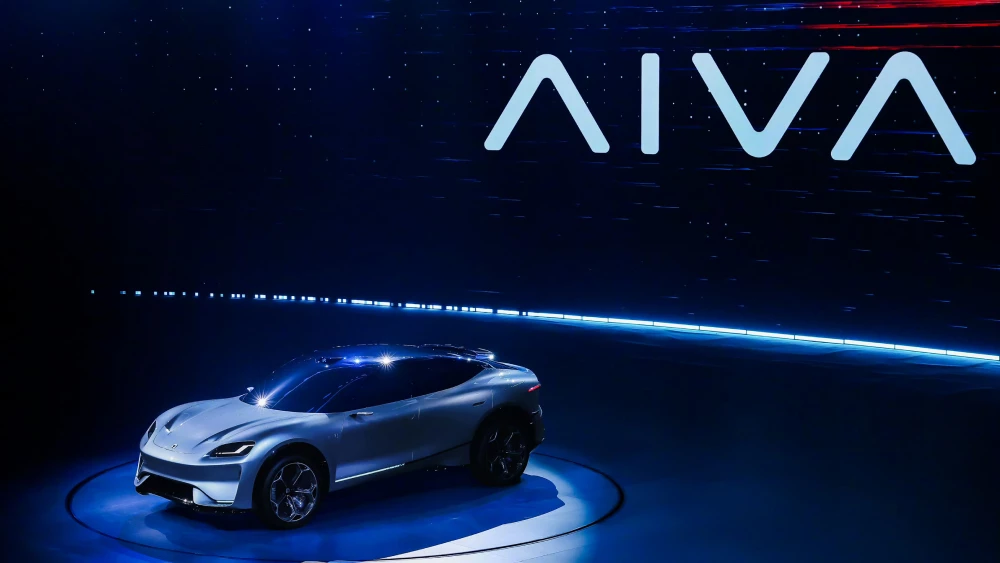 Avatr обвинил Seres в плагиате aiva origin концепт-кар новый бренд логотип