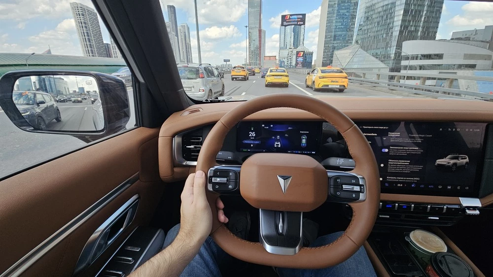 Deepal G318 тест салон интерьер водитель за рулем