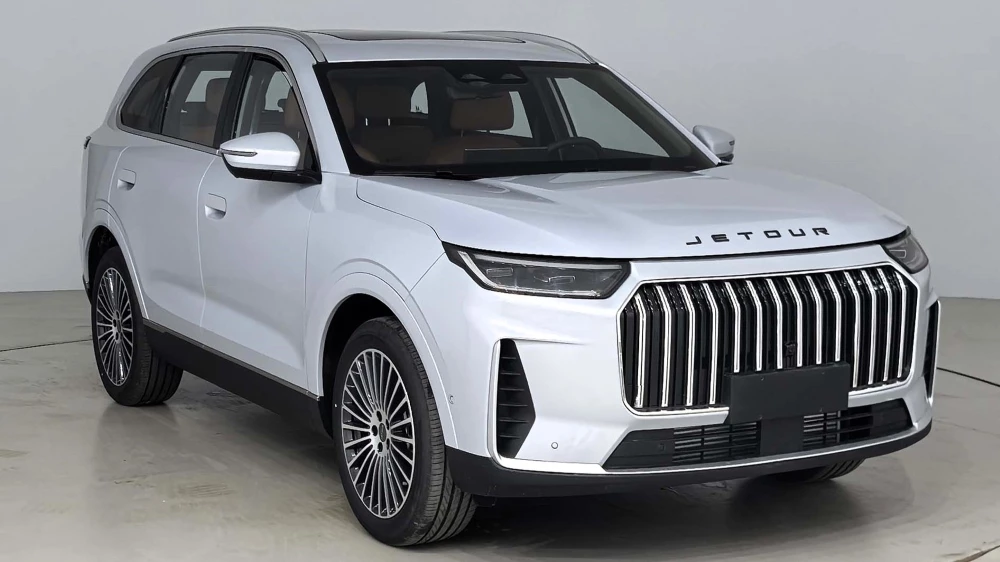 новый кроссовер jetour x90 спереди сбоку