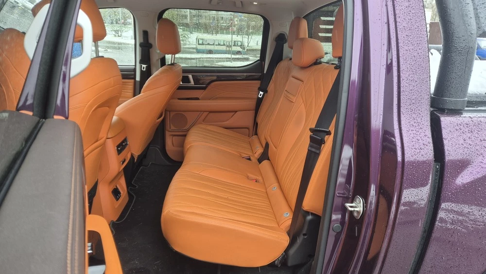 Foton Tunland V9 тест салон интерьер второй ряд сидений