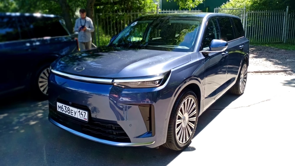 GAC S9 презентация в России сбоку спереди