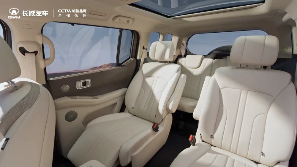 Haval H10 салон интерьер второй ряд
