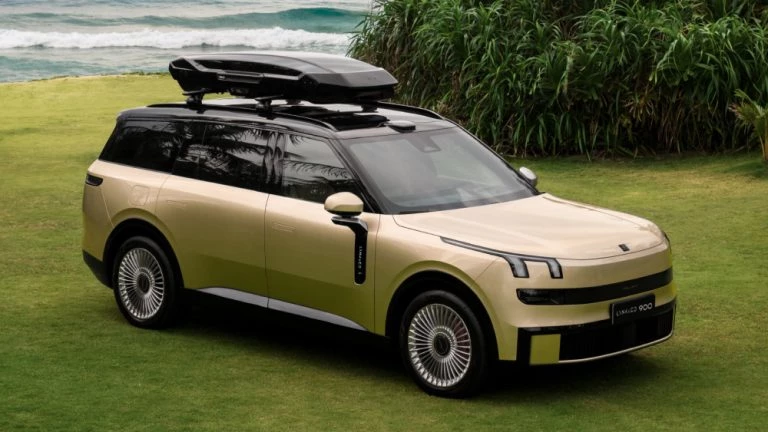 Lynk & Co 900 появится в России под маркой Nordcross сбоку спереди кроссовер золотой гирид