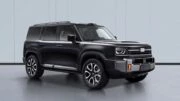 внедорожник geely galaxy cruiser 700 сбоку спереди гибрид