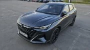 Changan CS35 Max тест сбоку спереди