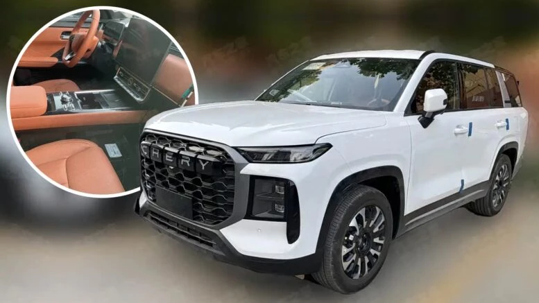Предсерийный Chery Tiggo V заметили в Китае. Новинку разработал российский дизайнер Предсерийный Chery Tiggo V заметили в Китае сбоку спереди белый кроссовер
