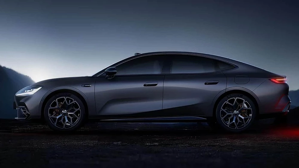 Geely Galaxy TT сбоку