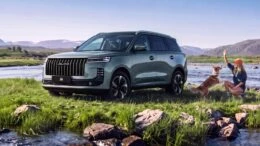 Кроссовер Jeland J6 AWD с полным приводом сбоку спереди
