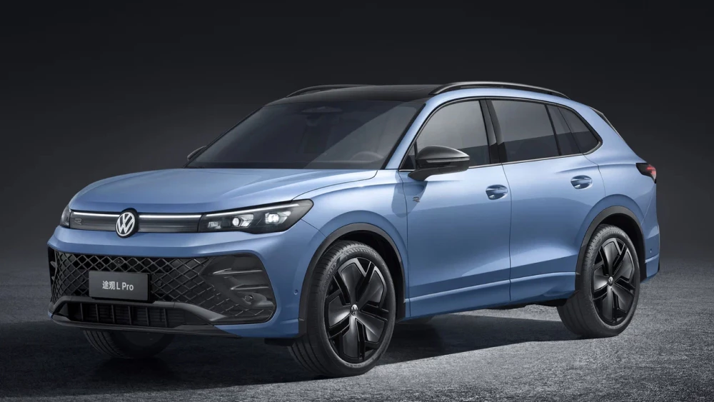 volkswagen tiguan l сбоку спереди