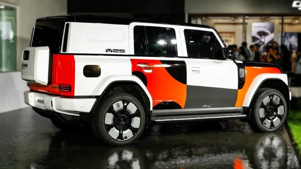 кроссовер chery icar v25 представили официально сбоку сзади