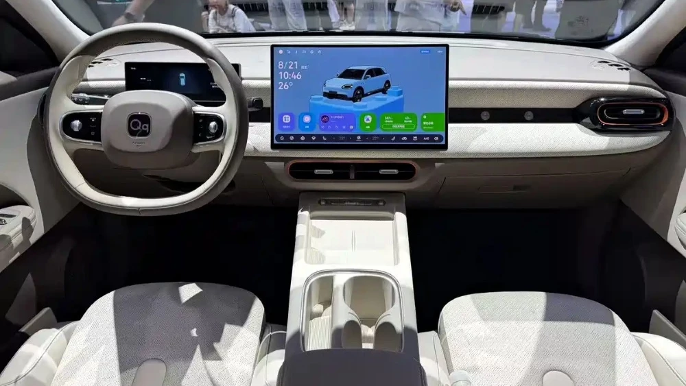 chery qq 3 электрический хэтчбек автосалон чэнду салон интерьер