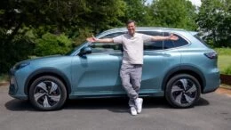 Британский эксперт провел неделю с Geely EX5 электромобиль обзор оценка тест-драйв
