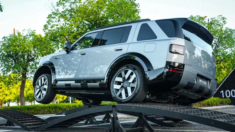 цены freelander 8 сбоку сзади гибридный кроссовер 