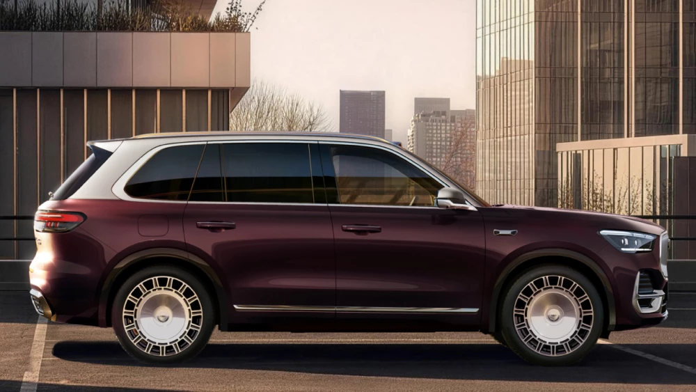 Geely Monjaro Plus показали официально сбоку красный
