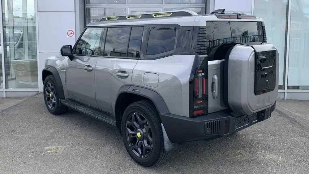 Jetour T2 у дилера в автосалоне купить новый сбоку сзади Авторитейл Краснодар