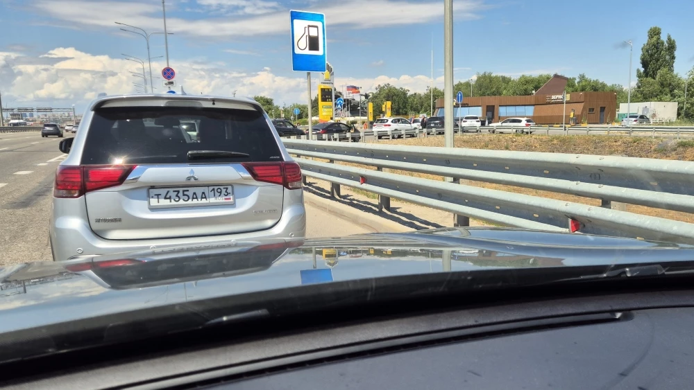 из Москвы в Кисловодск Tenet T8 заправки бензин очереди