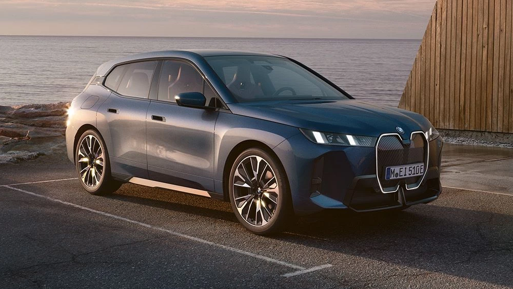 орхан бабаев интервью bmw ix сбоку спереди рестайлинг