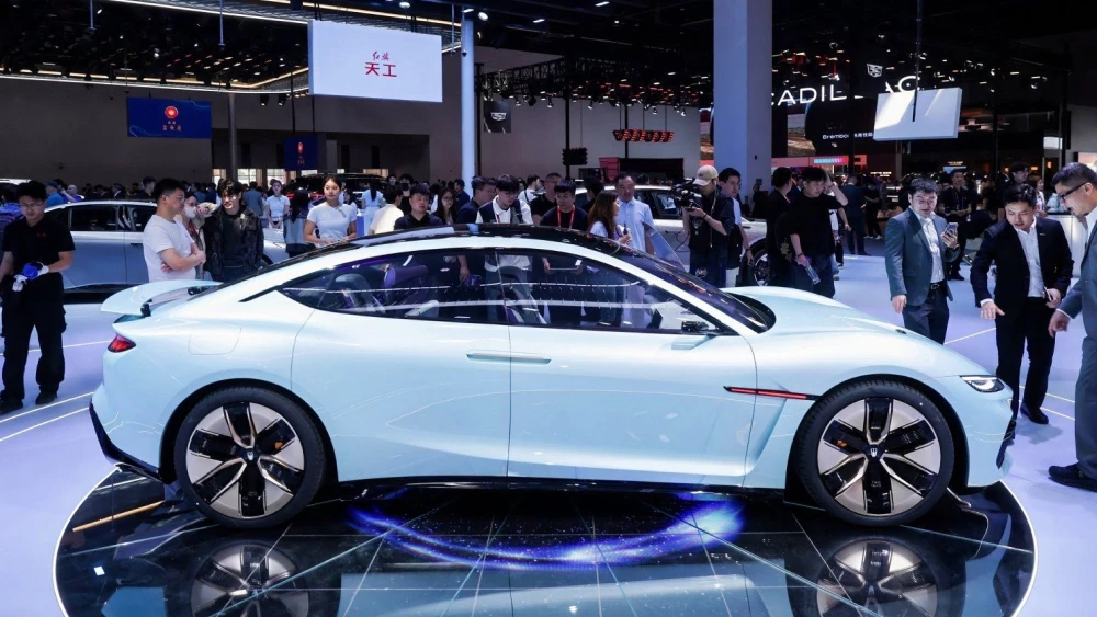 орхан бабаев интервью hongqi tiangong s-concept сбоку концепт-кар