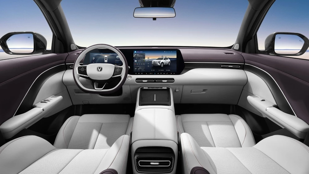 changan cs55 plus hev салон интерьер кроссовер гибрид