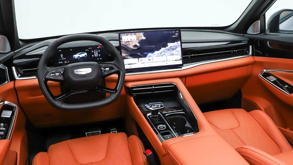 geely cityray 2027 в Китае кроссовер салон интерьер