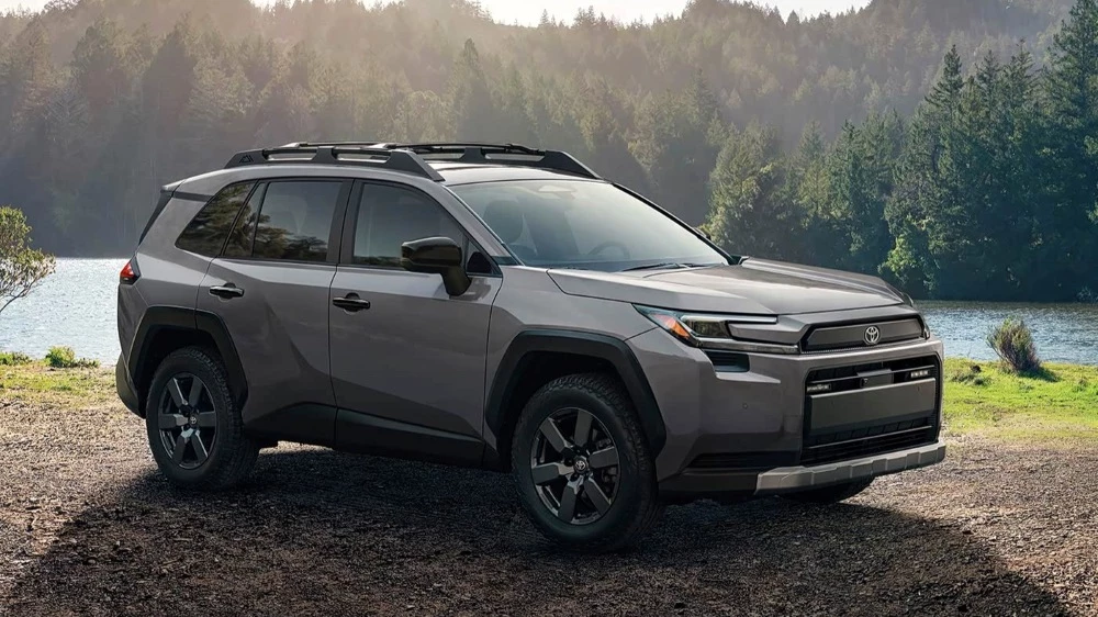 toyota rav4 сбоку спереди кроссовер