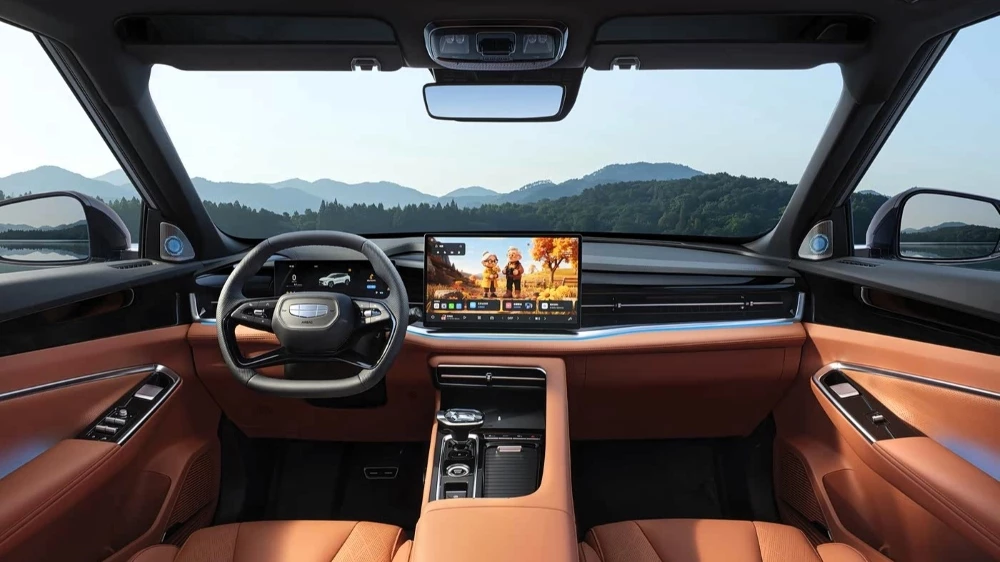geely cityray 2027 в Китае кроссовер салон интерьер