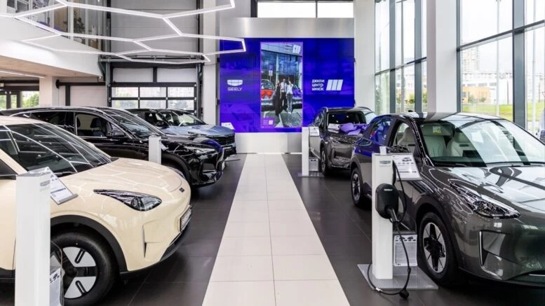 Автомобили Geely в официальном дилерском центре в Минске джили центр минск