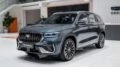 Гибридный кроссовер Geely Monjaro EM-i с полным приводом начали продавать в Азербайджане сбоку спереди у дилера цена